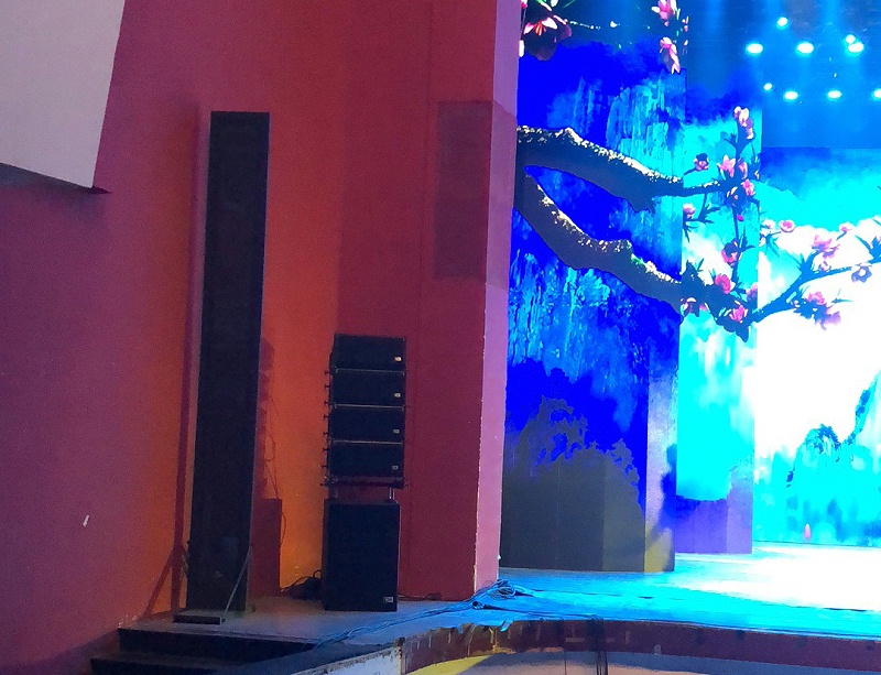 草莓视频网站设备在舞台演出中的应用：探讨其对演出质量的全面提升