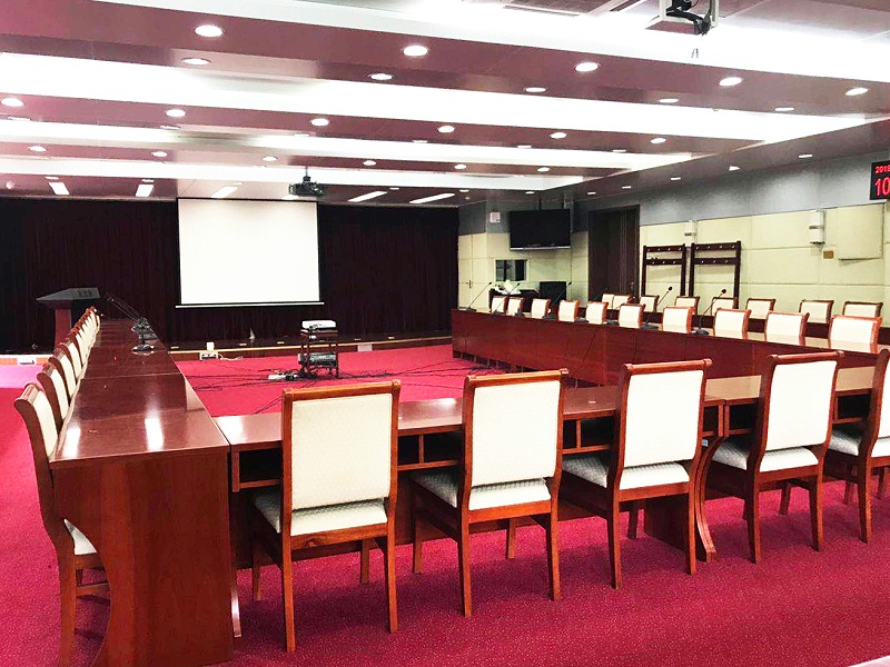 解决会议室草莓视频网站设备中的噪音和干扰问题
