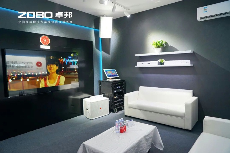 11人潮涌动，新品闪耀!ZOBO草莓视频APP下载污广州展首日引爆行业焦点