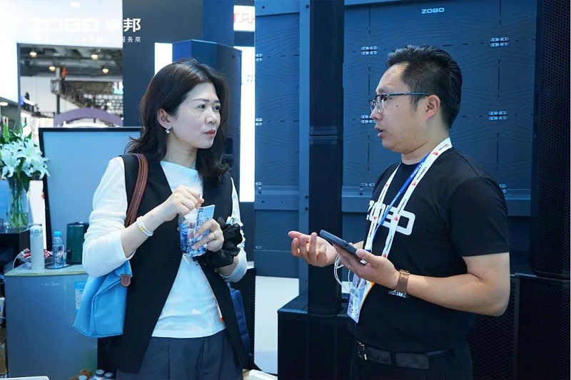 12不负期待丨2025北京InfoComm展 圆满收官 ZOBO草莓视频APP下载污感恩遇见 5月广州再相见!