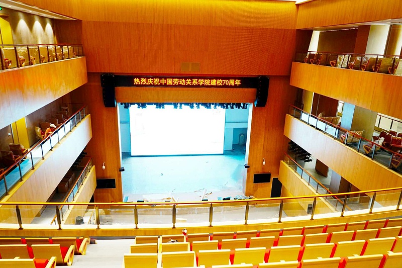 舞台演出草莓视频网站设备调试与音箱布置的研究