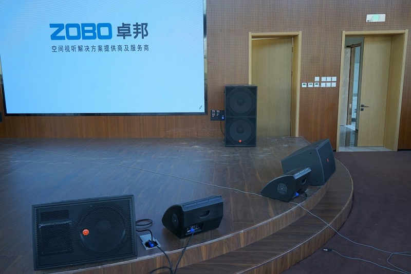 草莓视频网站系统工程实施过程中如何布线施工
