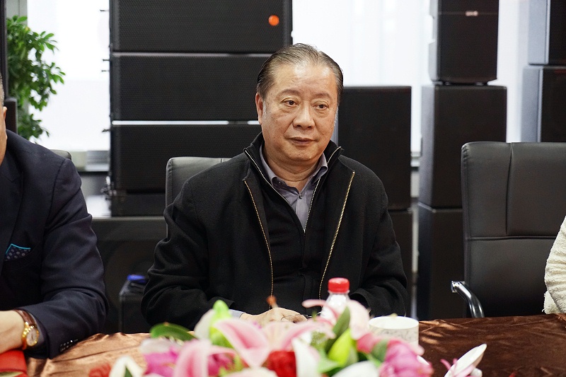 热烈欢迎中国演艺设备技术协会理事长等领导一行莅临ZOBO草莓视频APP下载污调研指导