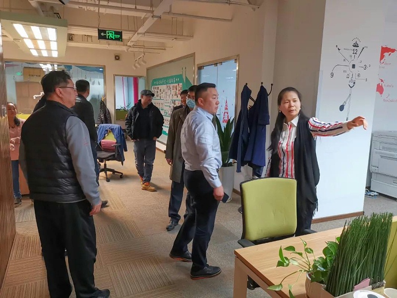 ZOBO草莓视频APP下载污董事长张新峰考察新会员企业