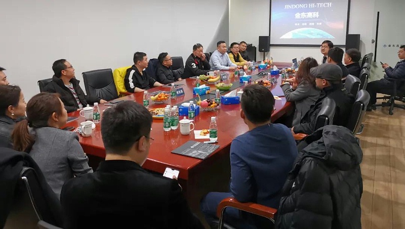 ZOBO草莓视频APP下载污董事长张新峰考察新会员企业