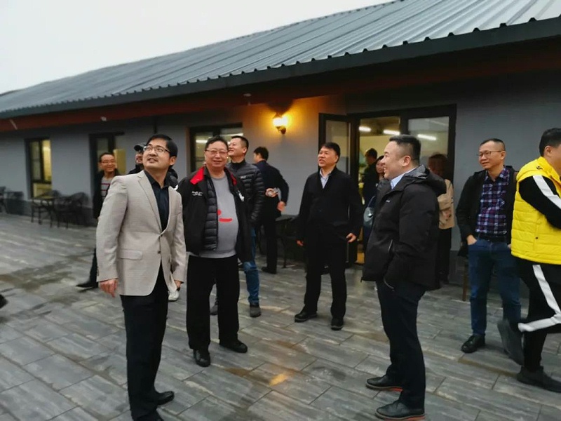 ZOBO草莓视频APP下载污董事长张新峰考察新会员企业
